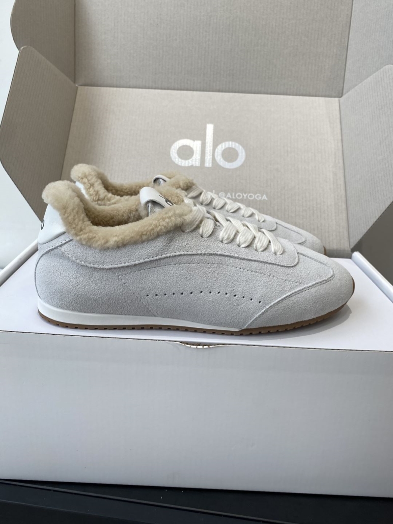 Alo Sneakers